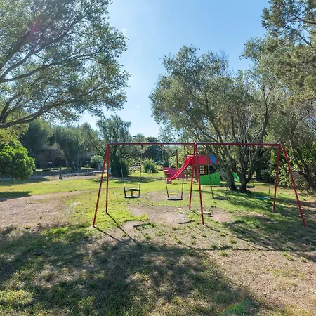 Casa Emozione With Shared Pool - Happy Apartment Marinella (Sardinia)