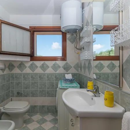 Apartment Casa Emozione With Shared Pool - Happy