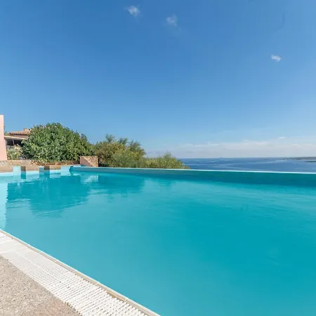 Casa Emozione With Shared Pool - Happy Apartment *