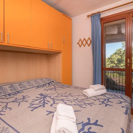 Appartamento Casa Emozione With Shared Pool - Happy