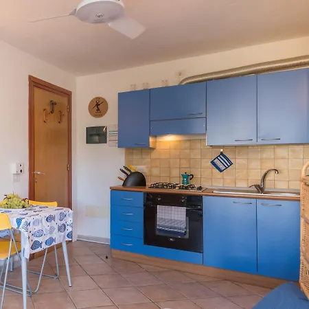 Casa Emozione With Shared Pool - Happy *
