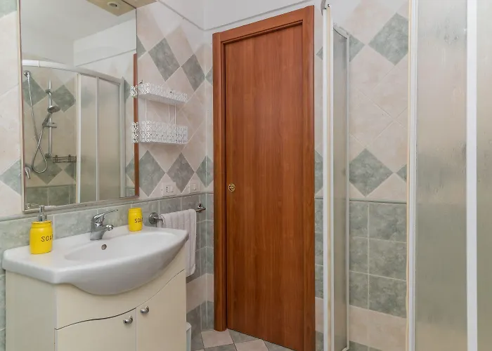 Casa Emozione With Shared Pool - Happy *